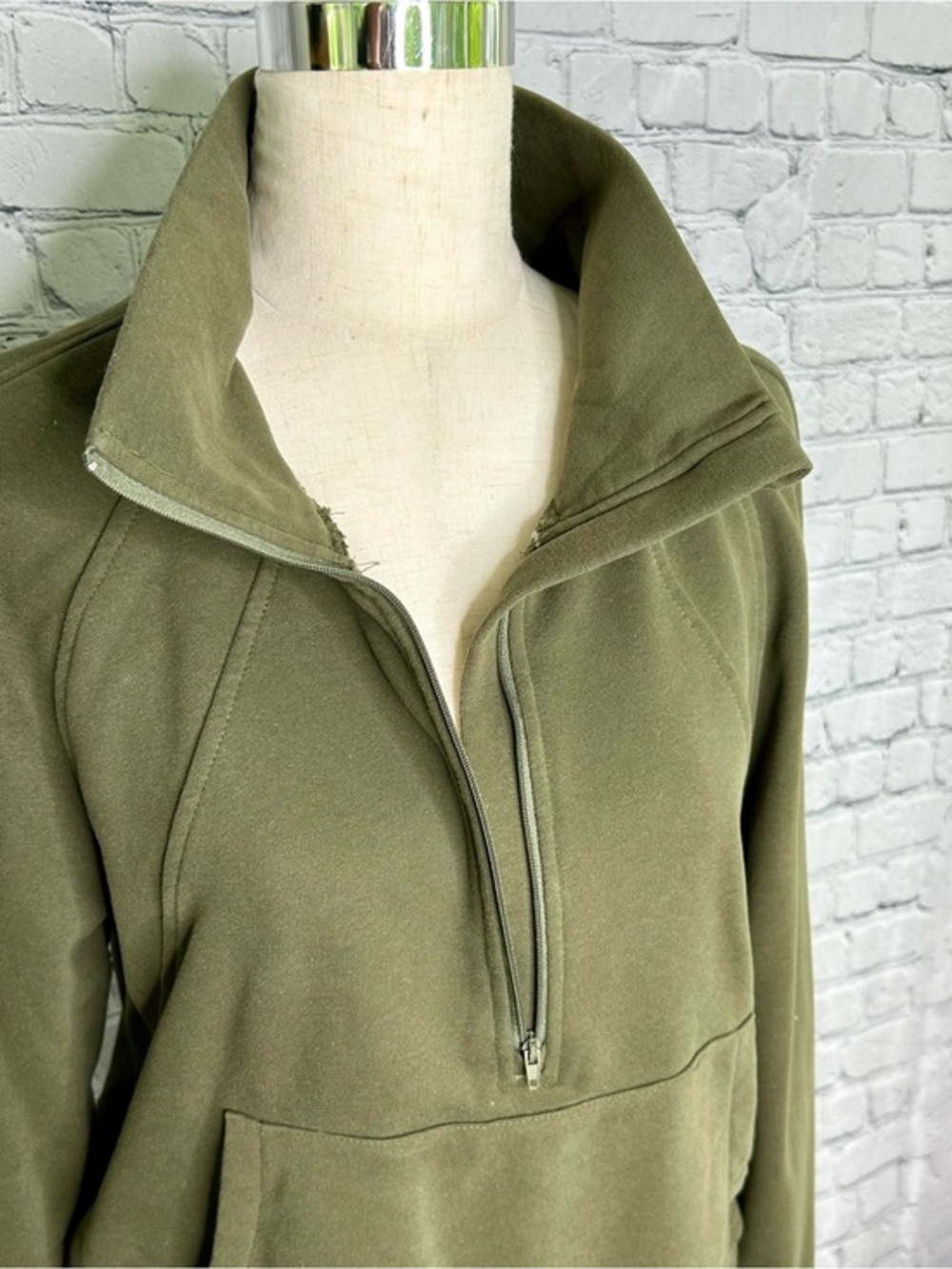 Athletic Quarter-Zip Pullover Sweatshirt Green Size M EUC - Picture 6 of 7
